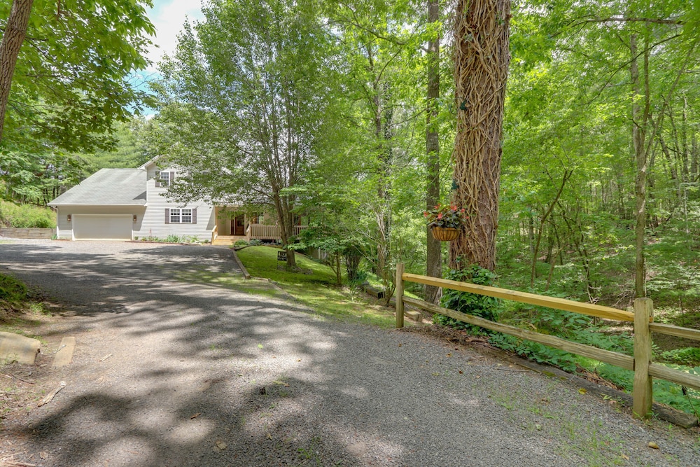 Hayesville River Run Home on Hiwassee River! view 4
