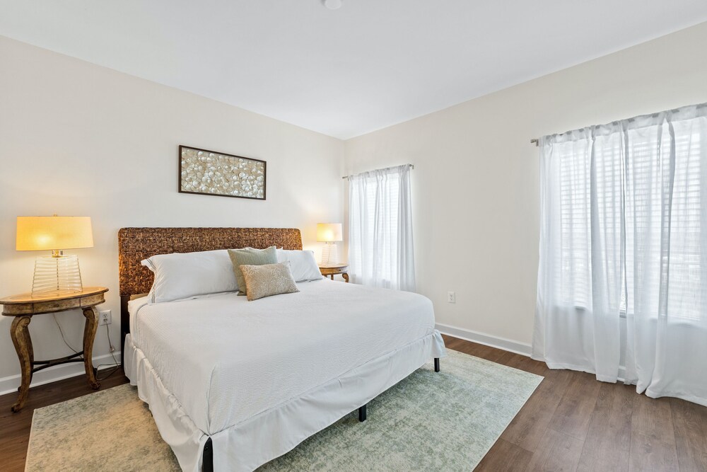 Splash Beach Resort by Panhandle Getaways