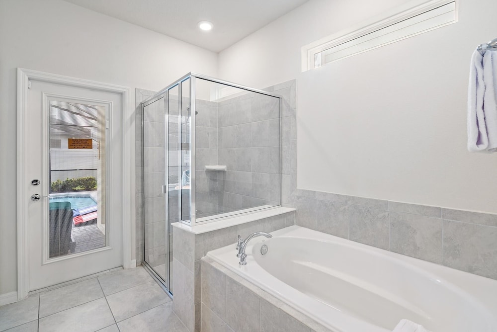 Windsor Island Resort 10 Bedroom Themed Private Home with Pool+Spa & Resort Amenity Access 10 Home