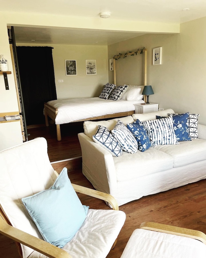 Nest and Nurture view 4