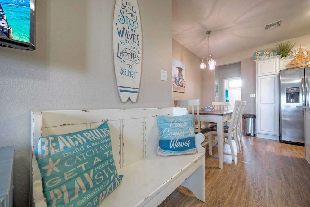 The Beautiful Place by Avantstay Mins to Beach + Family-friendly Pool