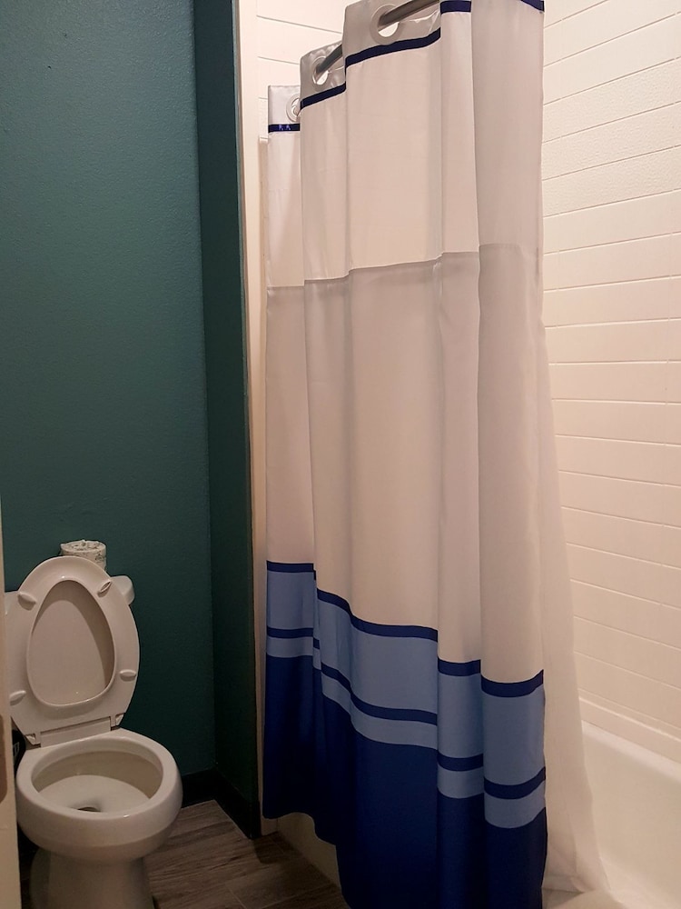 Hotel Blue - Woodlands