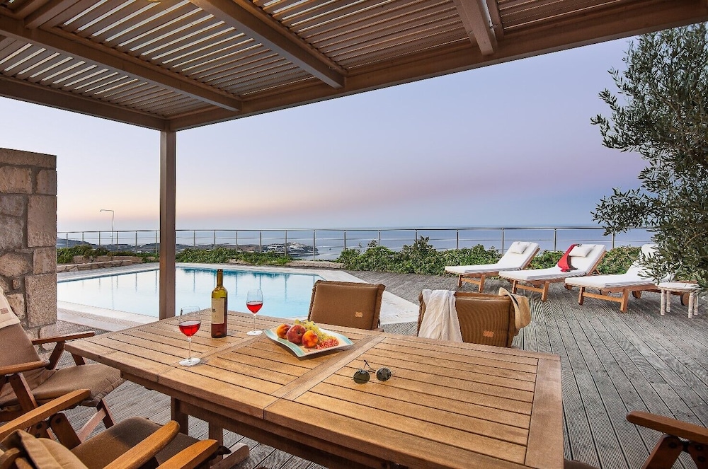 Luxury Villa Hara With Private Pool