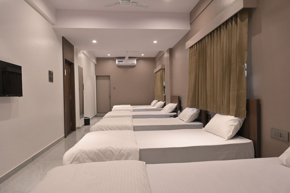 Plumeria Hotel