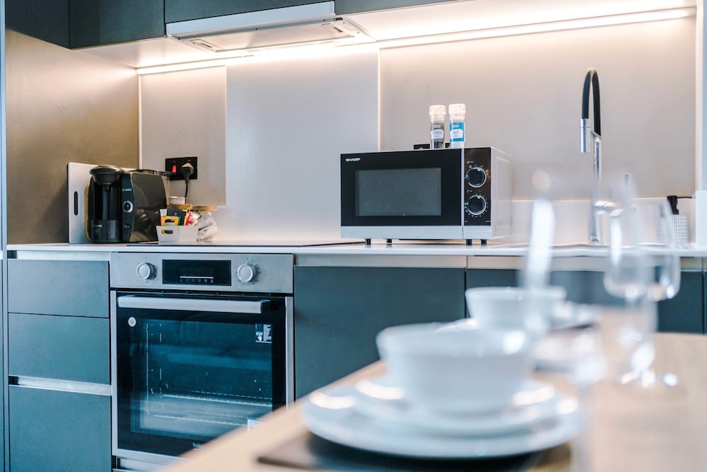 Stylish City Centre Apartment