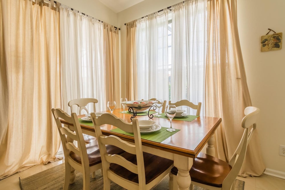 Windsor Palms Resort 8161 - Image 1