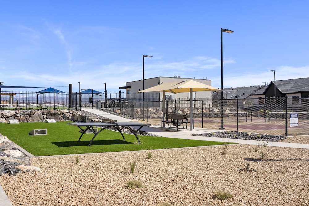Long Valley Leisure 4 Bedroom Townhouse