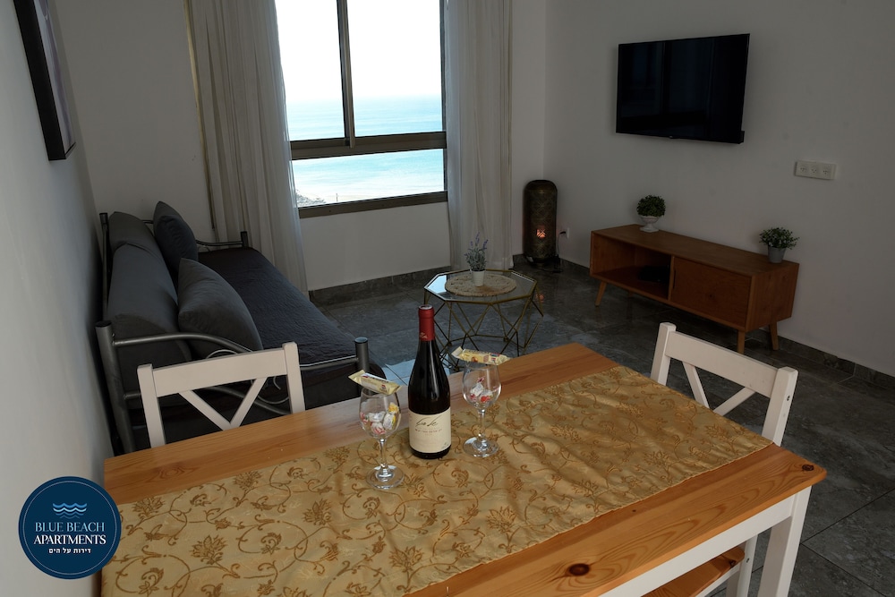 Blue Beach Apartment