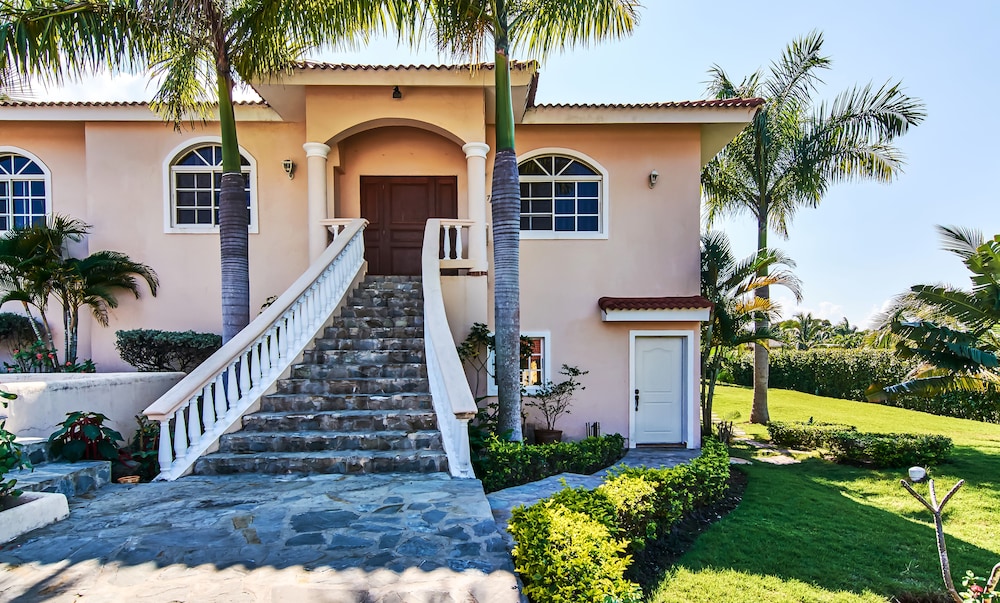 Private Villa Hispaniola