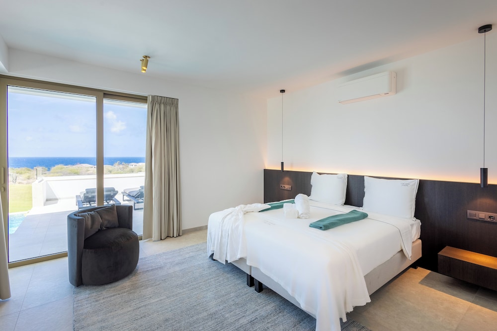 The Cape at Blue Bay Golf & Beach Resort