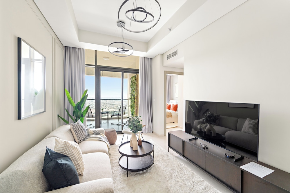 Silkhaus Aykon City Towers