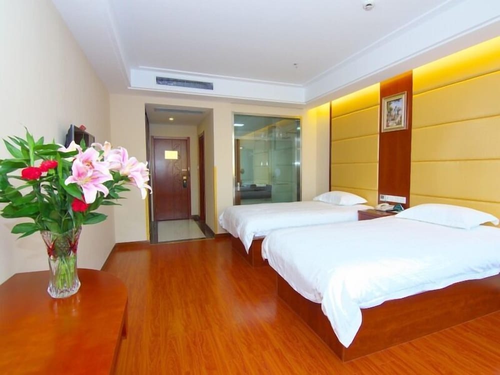 GreenTree Inn ChangZhou East DongFang Road HengNai Logistics Park Express Hotel