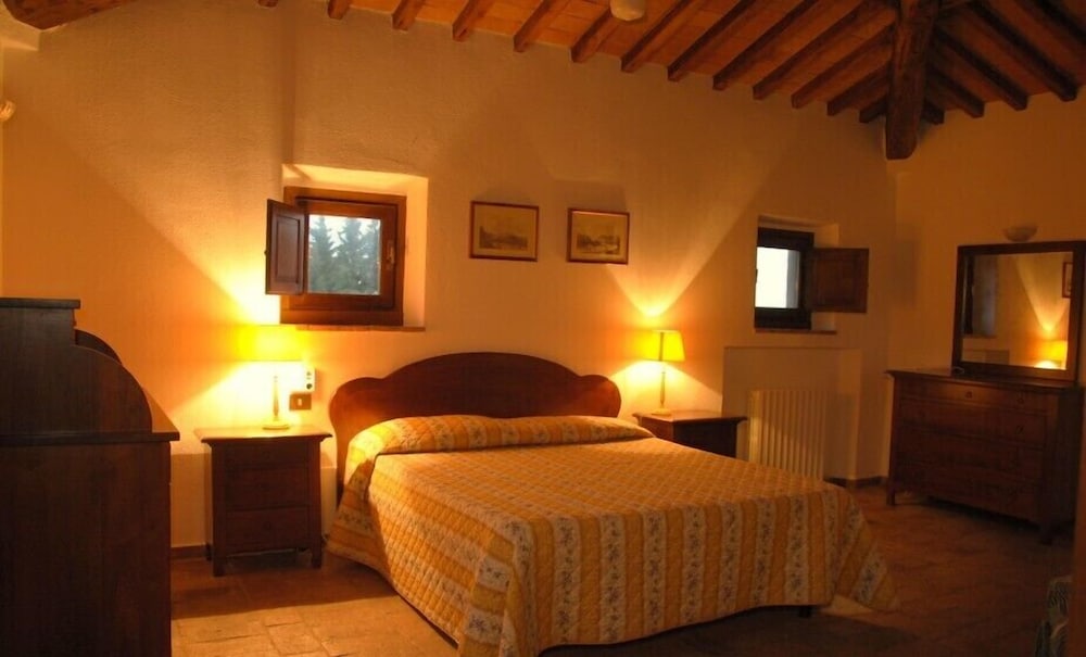 Casa Vacanze Podere Mezzastrada view 3