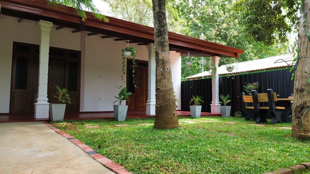 Sigiri Serenity Hostel