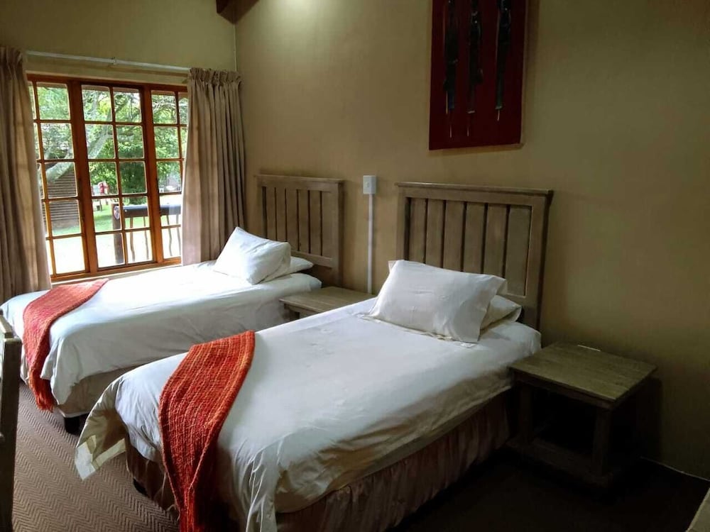 Mthonjaneni Lodge view 5