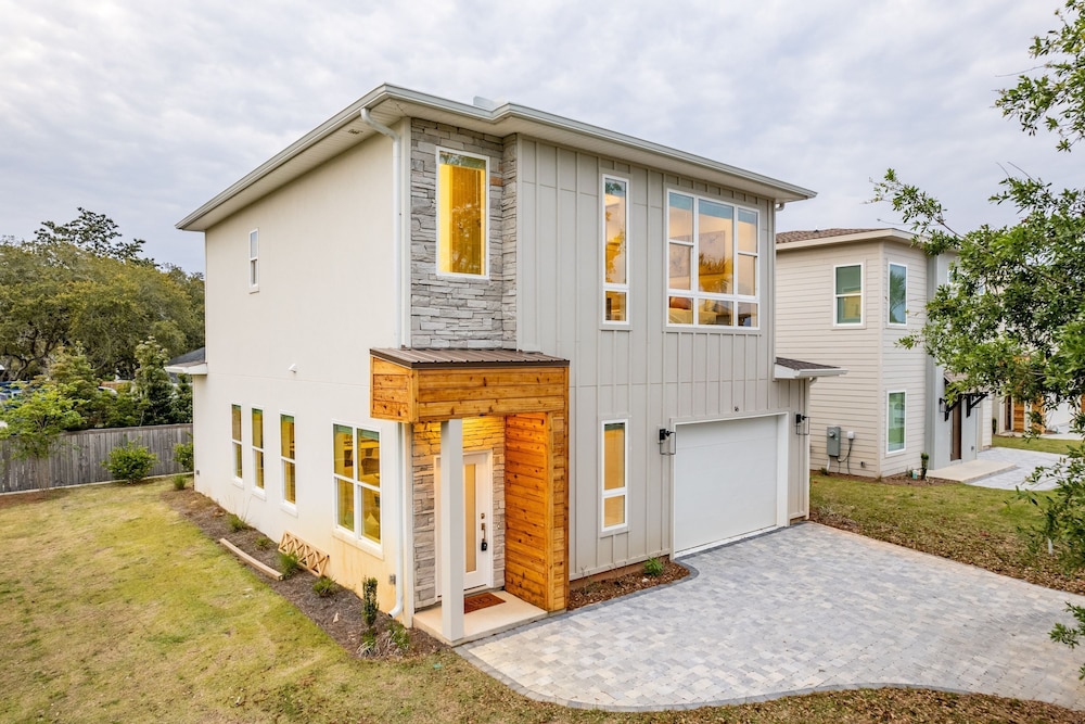 Alora by Avantstay Modern Escape in Sandestin