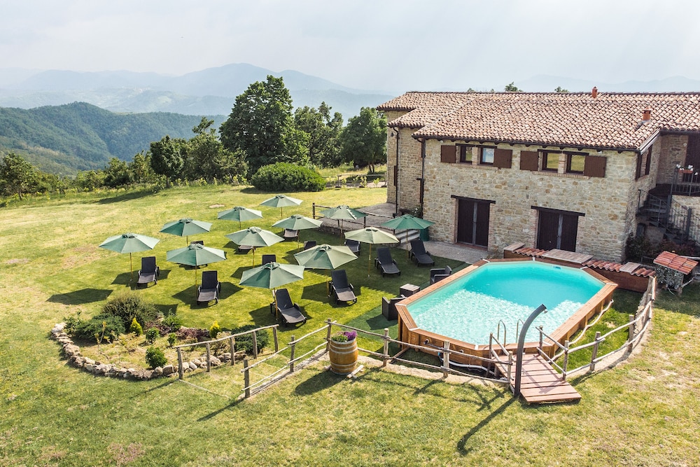 Cà del Monte Resort
