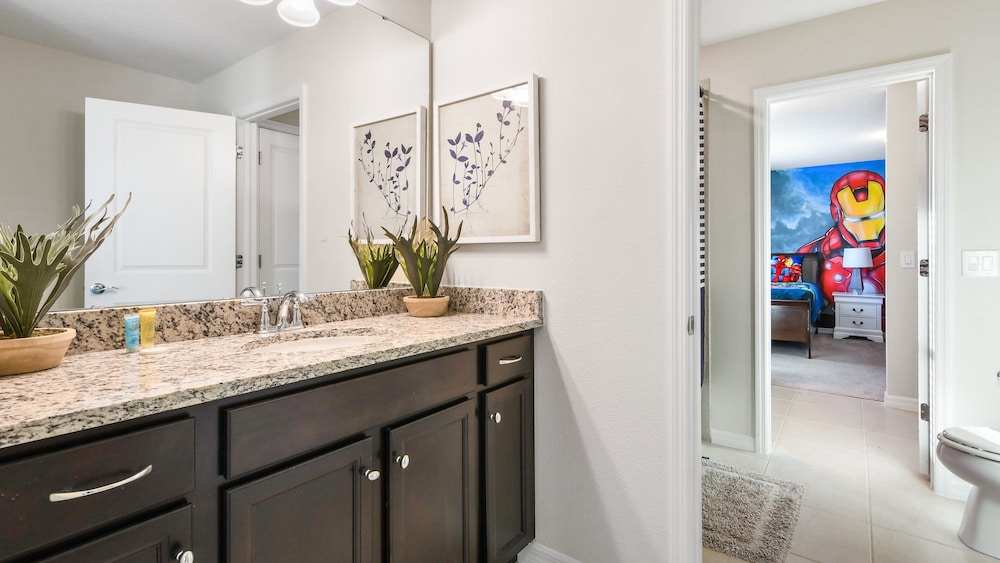 Comfort & Luxury Near Orlando Attractions view 5