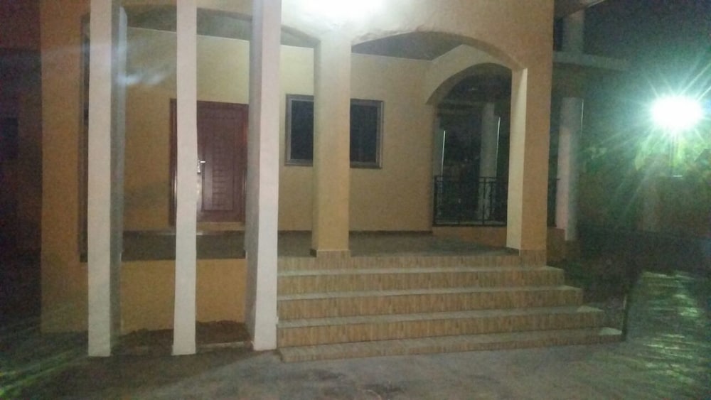 Sweetwater Guest House