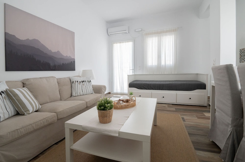Seafront Pouletis Family Enchanting Gem With Pool