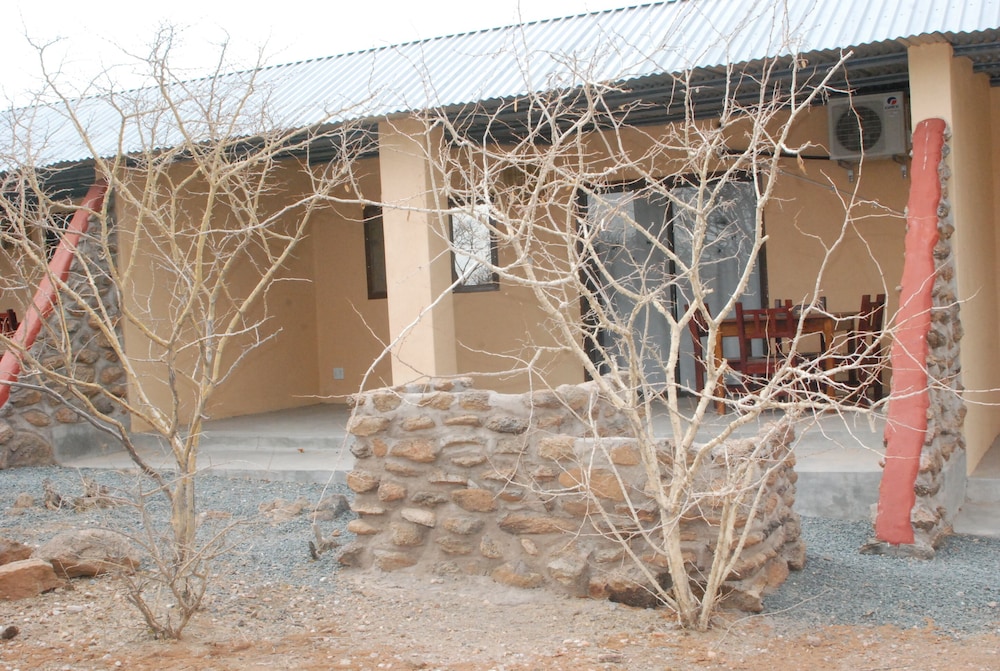 Oppi-Koppi Restcamp