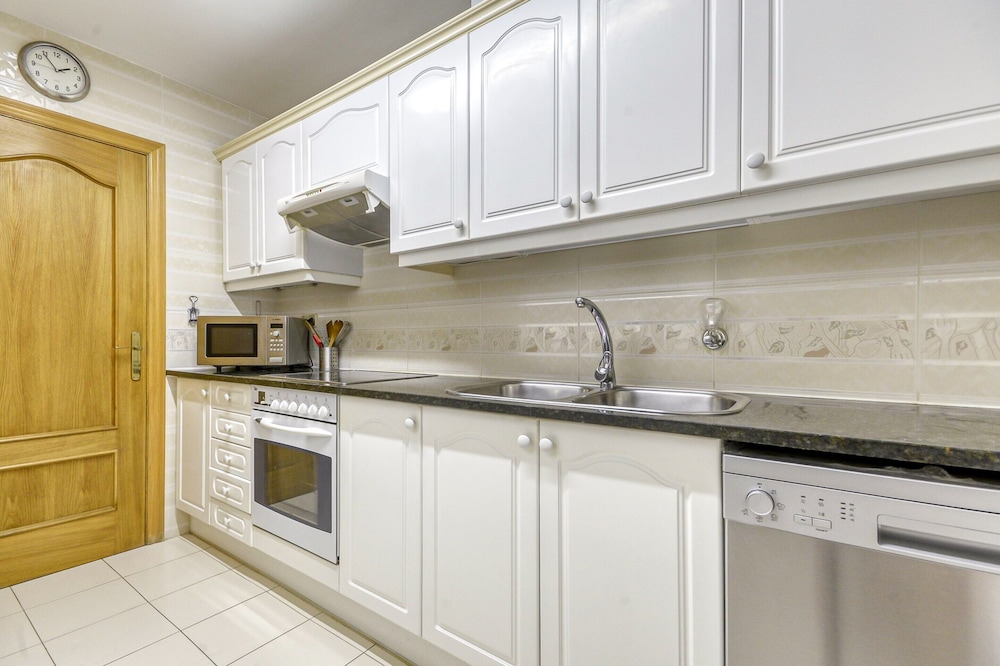 Apartment in Roses Near Playa de Roses Beach