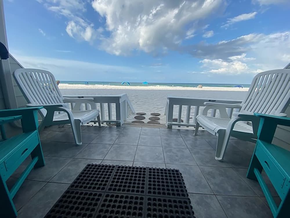 Pirate Cove Villas #111