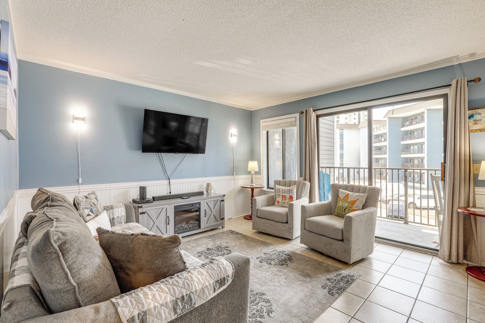 Steps to Shore: Family Retreat in Myrtle Beach