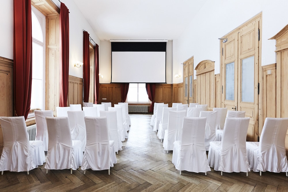 Maloja Club House