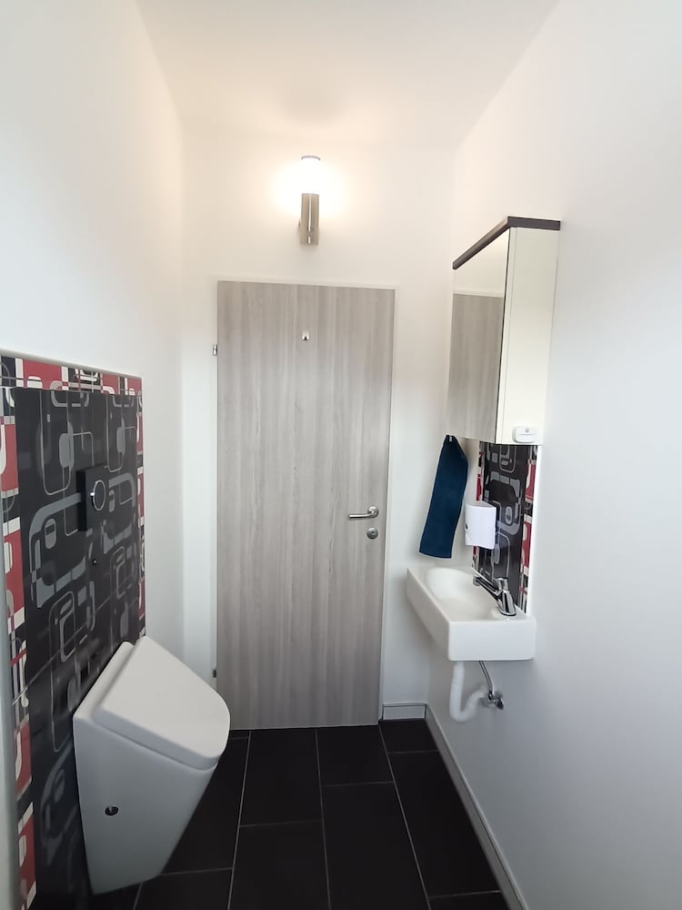 Aw82 - Apartments in the Sunny South, Directly in the Countryside and Quickly in