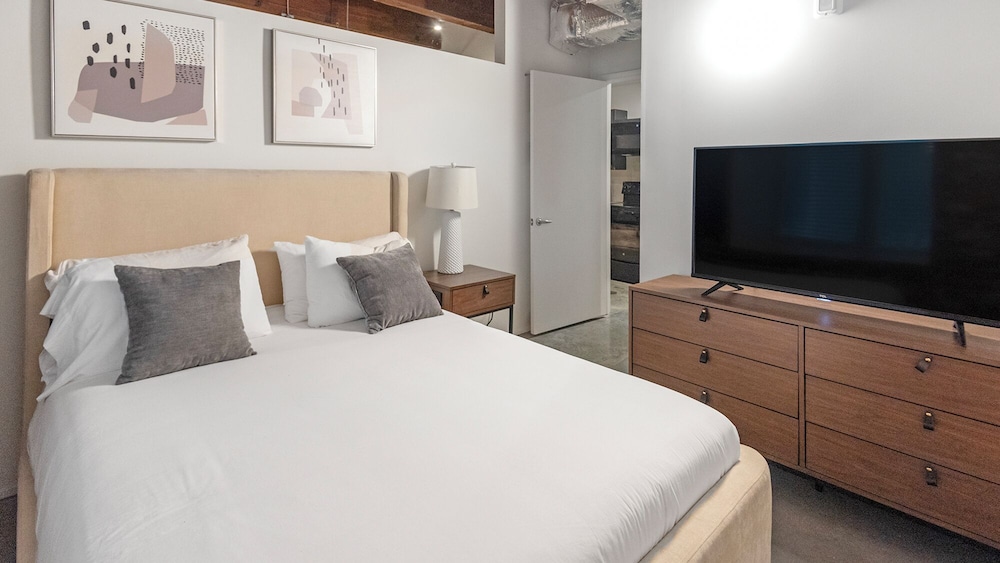  Landing Furnished Apartments Downtown Memphis