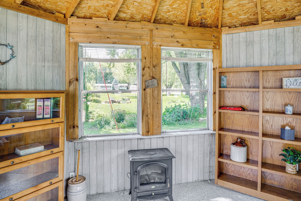 7 Mi to Eldorado Marsh: Family Home w/ Pool
