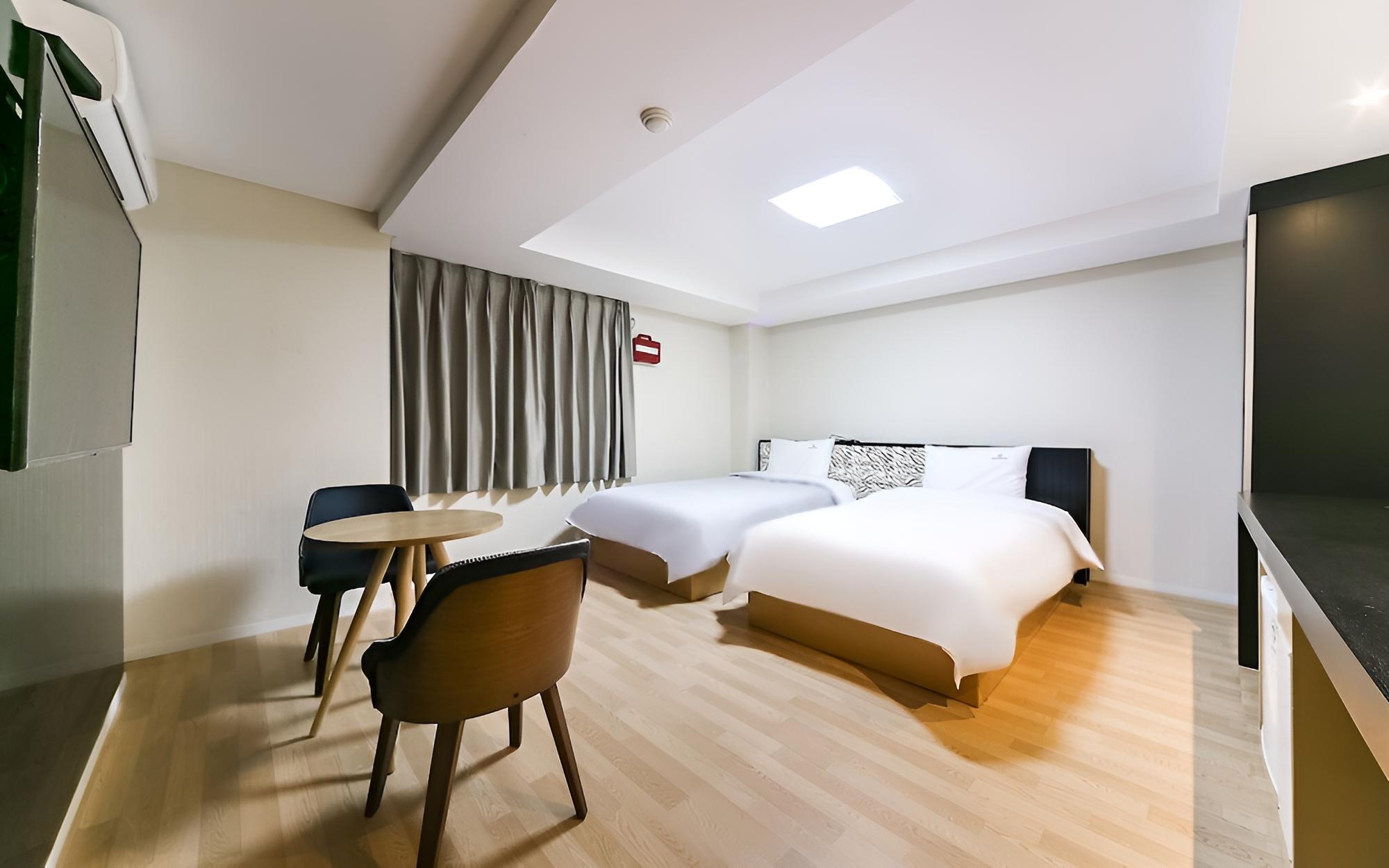 Geojedo Okpo Win Hotel