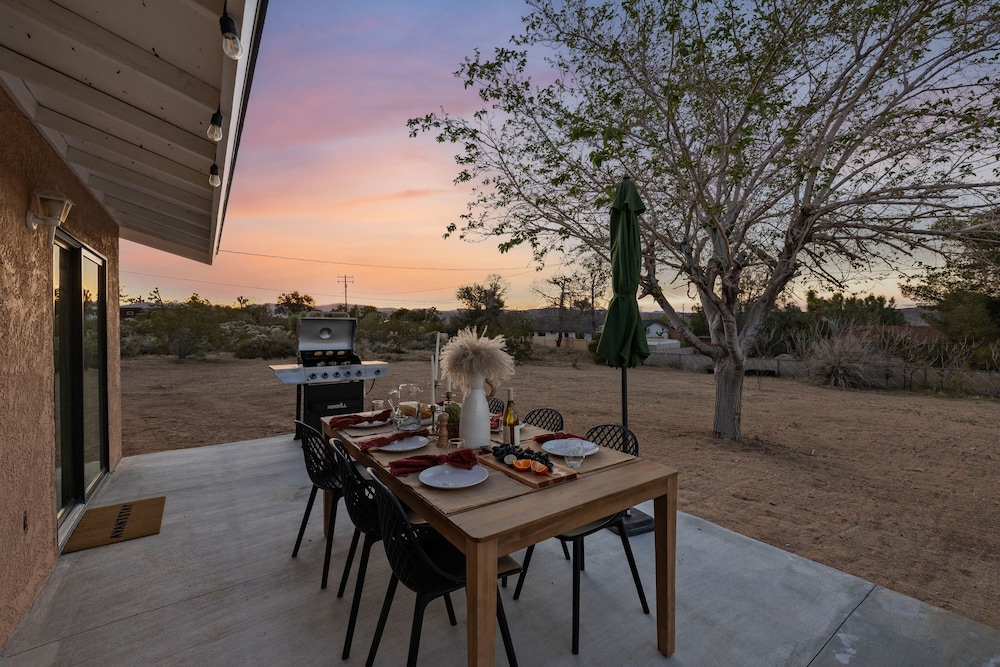 Dune Rise by Avantstay Chic Oasis w Patio