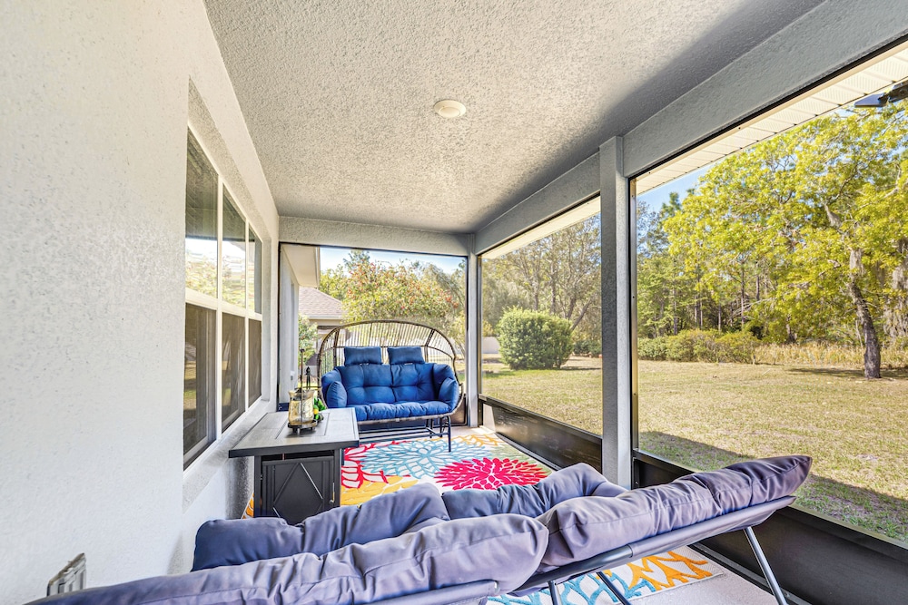 Screened Lanai: Relaxing Retreat in Ocala!