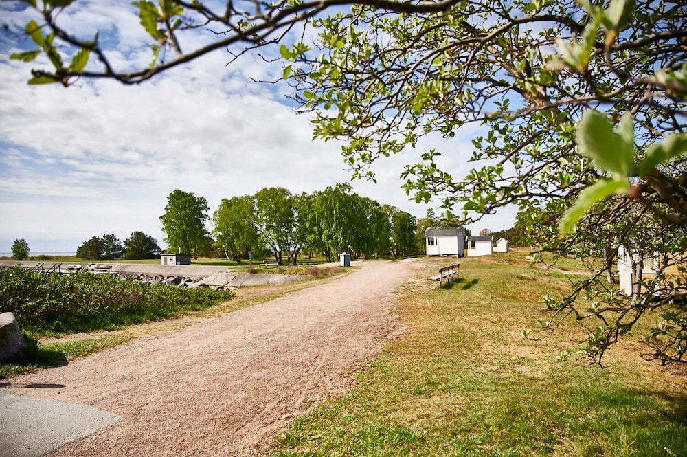 Lotsvillans Vandrarhem