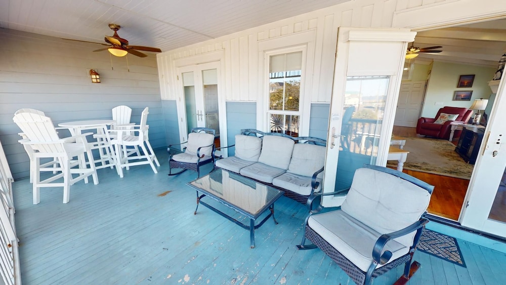 203 Butler Avenue by Tybee Vacation Rentals
