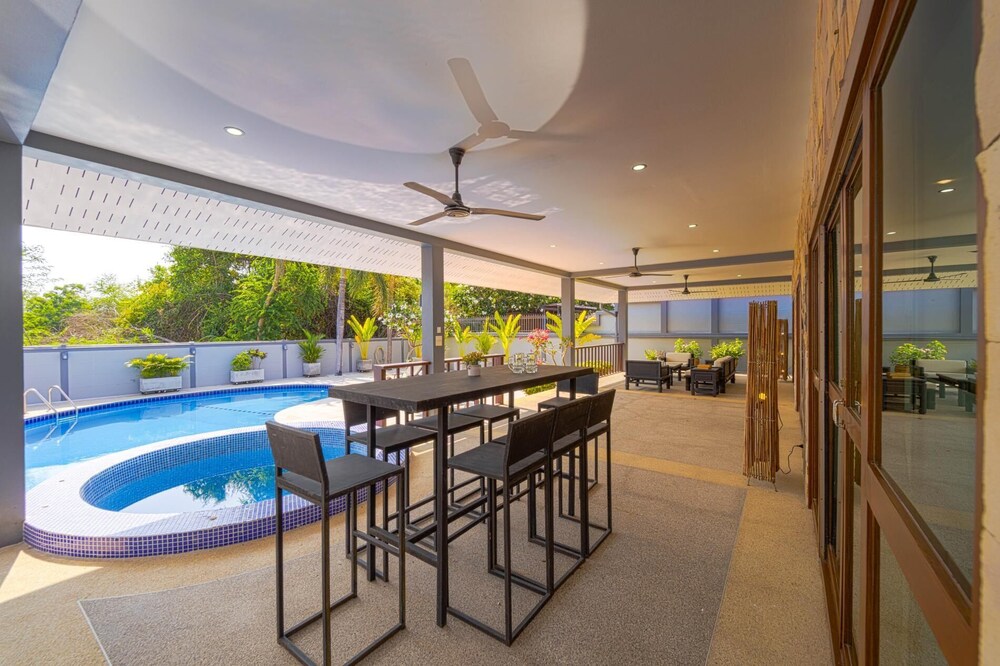 Lovely 3BR Villa in good Location CV3MA