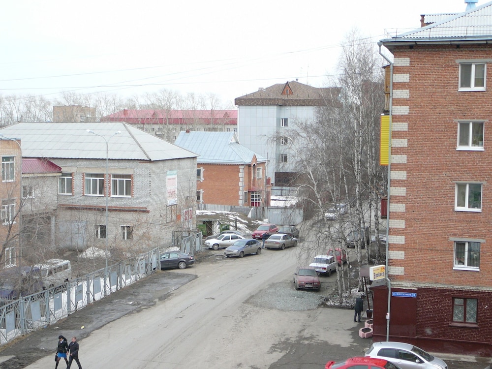 Apartment on Melnichnaya 24