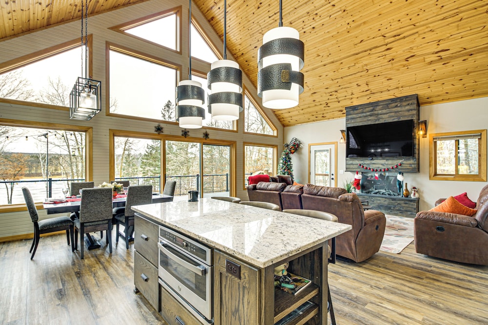Fish & Swim: Lakefront Mora Home on 2 Acres!