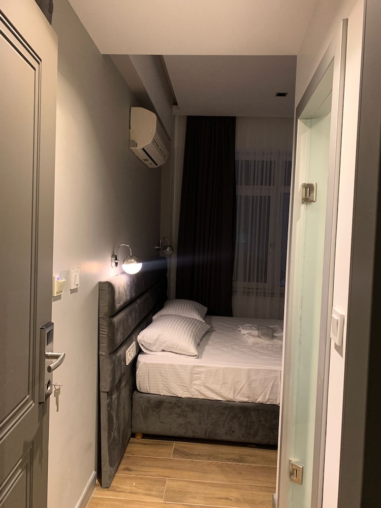 Ferah Hotel - Property Image 2