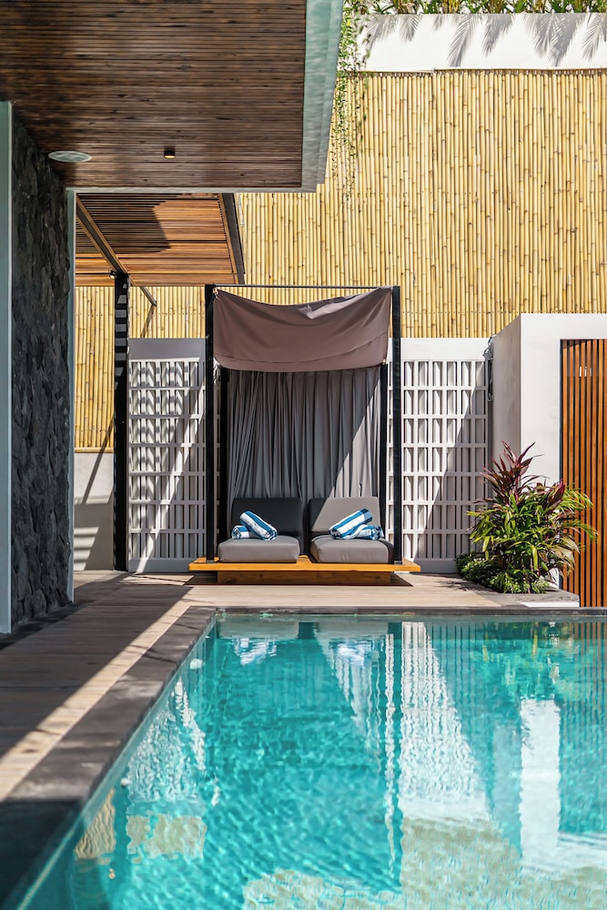 Villa Bedawang - 4BR Villa Seminyak