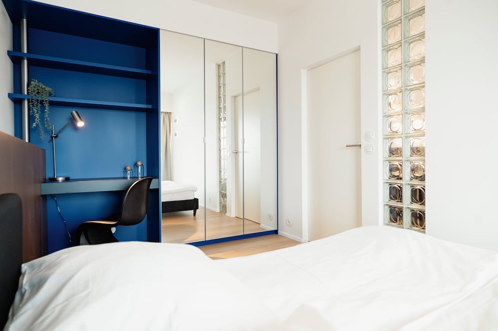 Global Apartments