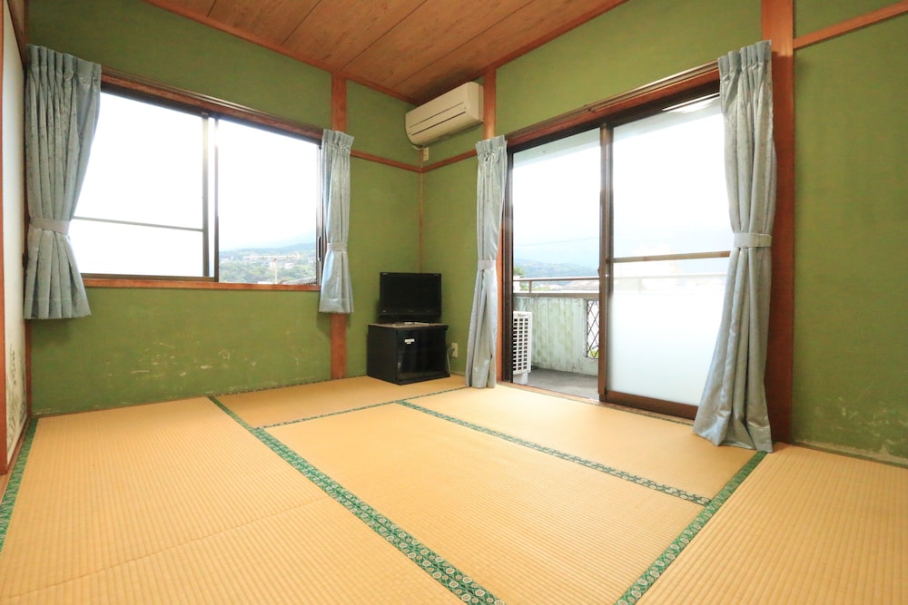 Minshuku Miyanourasou