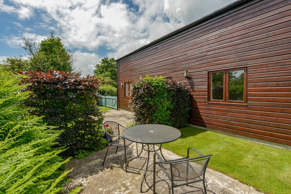 Cholwell Barn Apartment