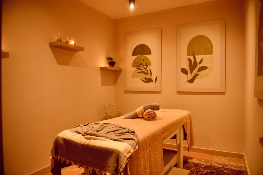 Rose Garden Butik Otel - Image 13