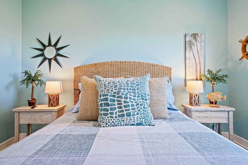 Aqua Splash 3 Bedroom Home