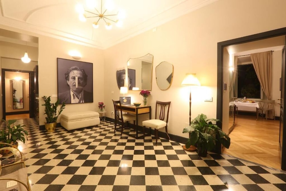 Santa Monica Townhouse