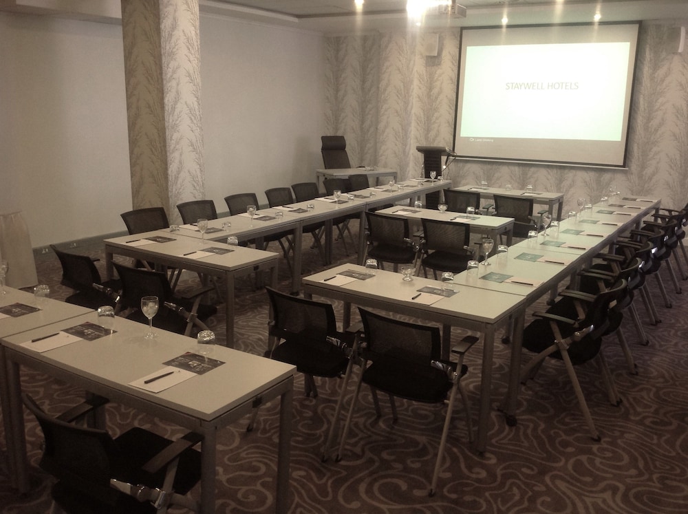 meeting & event spaces