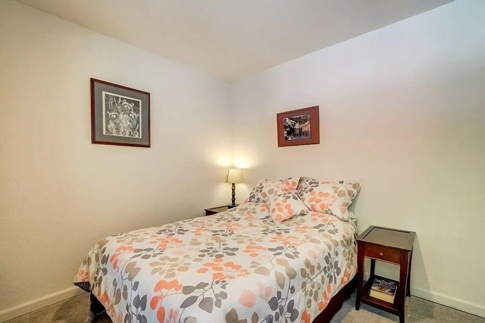 1763 Saponi Street 2 Bedroom Cabin